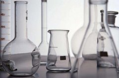 玻璃器皿上的污垢怎么清理？泡酒/實驗用器皿的清理小竅門